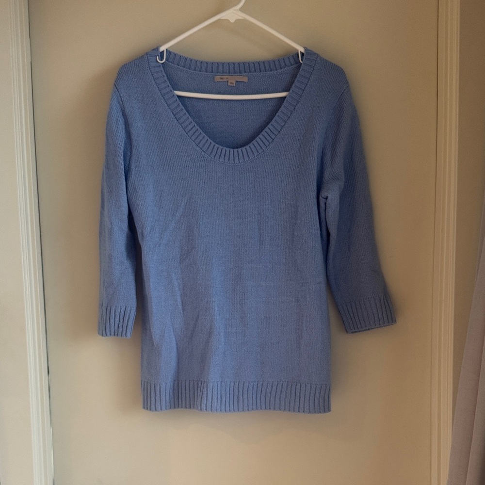 GAP Light Blue V-Neck Women's Sweater